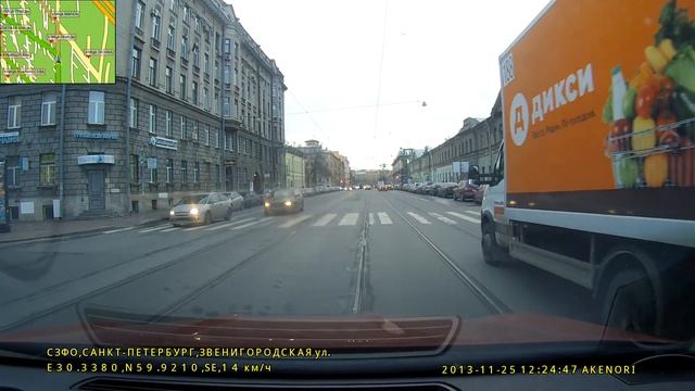 Видеорегистратор Akenori 1080X. День