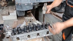 УАЗ.Как рассухарить клапана.