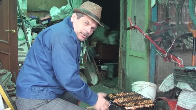 Холодные Майские праздники // Жарим традиционно шашлык// Привезли кольца для септика смотреть онлайн