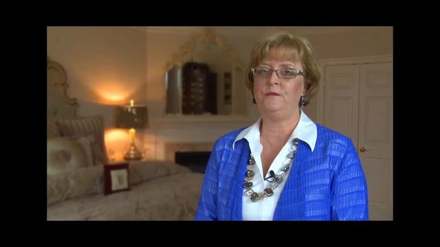 Governor's Land Real Estate Agent, Charlotte Turner смотреть онлайн