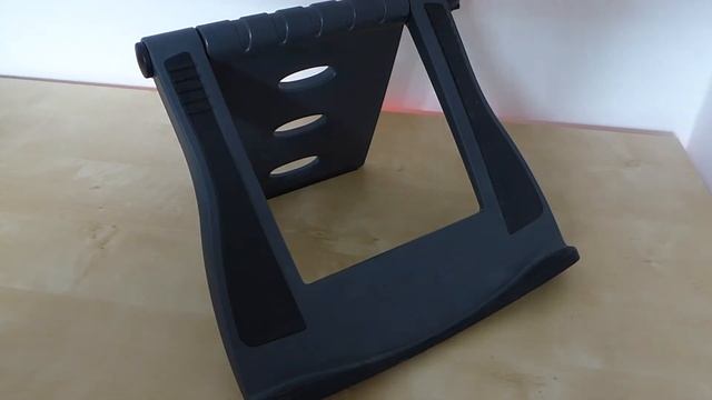 The BEST Laptop Stand? // Kensington Smart Fit Cooling Stand // 4