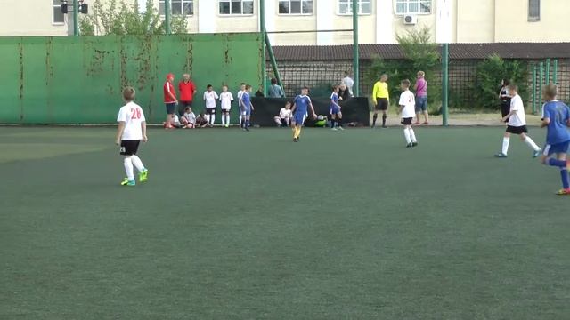 1й тайм. Славутич - Металлург 07(3).15.06.2017 смотреть онлайн