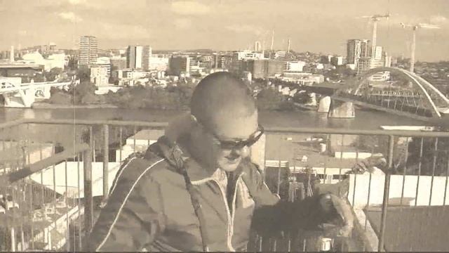 COOLHANDLUKE feat 2.L.O.C.O. IN CRIME - MADD RUKKUS смотреть онлайн