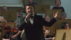 Смуглянка. Исполняет Александр Суханов