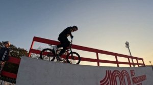 Пробуем самые безумные трюки на BMX!! Всё пошло НЕ ПО ПЛАНУ!!