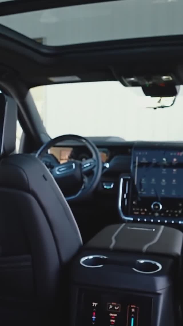 💎Шикарный интерьер GMC Yukon XL Denali Ultimate #gmcyukon #denaliultimate #gmc #gmcyukonxl #denali смотреть онлайн