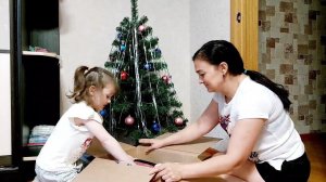 36. Переезд в Россию.  Прогулка по городу . На ярмарку .Подарки для Леры от подписчицы.