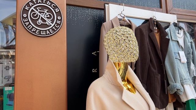 Ялта. Вещевой рынок «ПАССАЖЬ». Еда на территории. Московская ул. 29.03.2025. Крым. Crimea. Yalta. смотреть онлайн