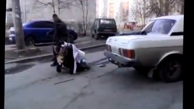 Бомж опаздывает смотреть онлайн