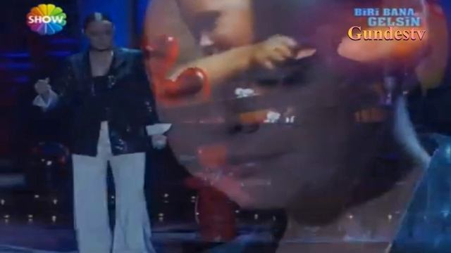 Ebru Gündeş - Ölümsüz Asklar, Canlı Performans (Ferhat Göçer - Biri Bana Gelsin) смотреть онлайн