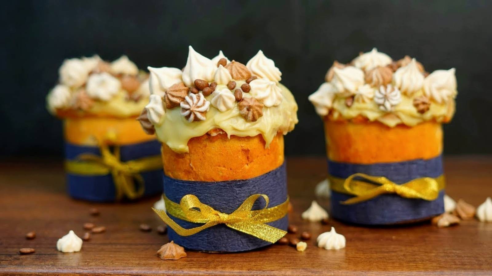 Воздушный ПАСХАЛЬНЫЙ КУЛИЧ в ДУХОВКЕ с ШОКОЛАДНОЙ ГЛАЗУРЬЮ / Пасха 2025