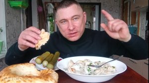 мукбанг/обжор/пельмени домашние,соленья,армянская лепёшка/
