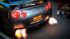 Эксперт рассказал от чего возникают «прострелы» в глушителе  автомобиля