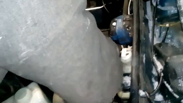 ВАЗ 21043 на замере компрессии смотреть онлайн