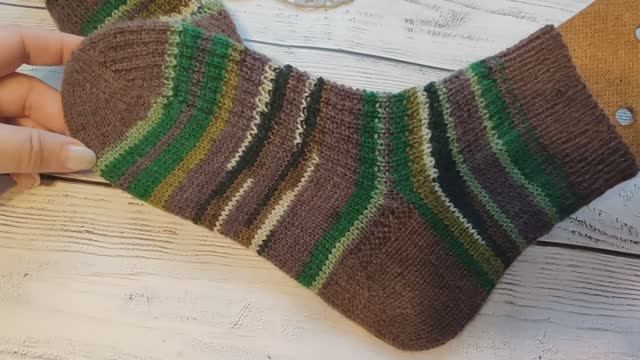 Носки спицами на подростка, пятка сердце, история ножек) (перенос с дзена) смотреть онлайн