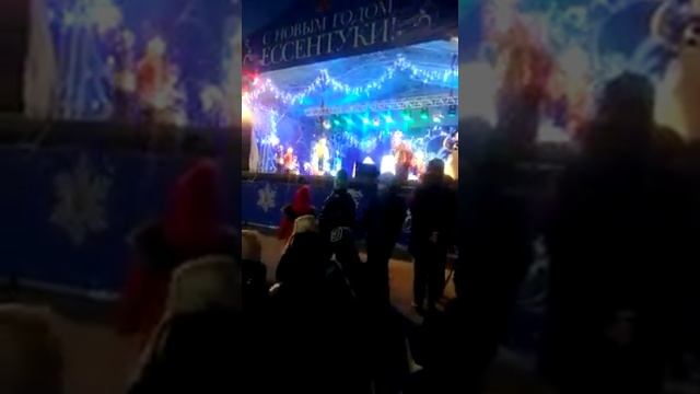 Алёна Хлопюк "У леса на опушке..." смотреть онлайн