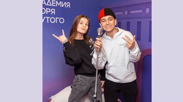 Саша Савельева открыла новые звезды в ЦДМ смотреть онлайн