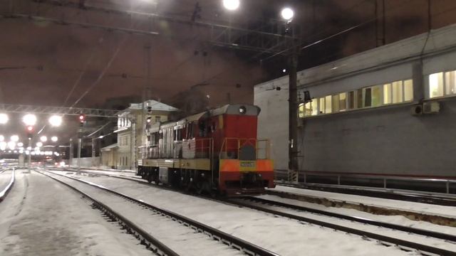 ЧМЭ3-4707. Проводит маневровые работы на Павелецком вокзале. смотреть онлайн