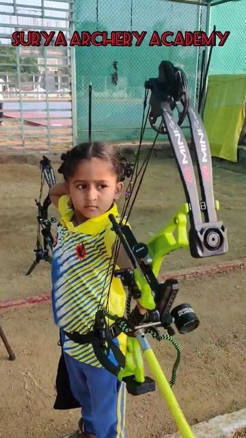 5 year's old pro Archer. compound Archer,shoots pro at 20 mtrs. archery mahabubnagar. смотреть онлайн