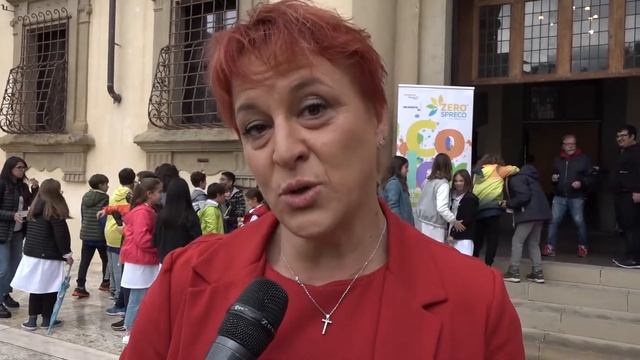 Arezzo, a lezione di “Zero Spreco”. Lapini: "si può cucinare anche con lavastoviglie" смотреть онлайн