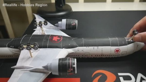 Boeing 777-200LR  AIR  CANADA. Бумажная модель. Масштаб: 1:120.