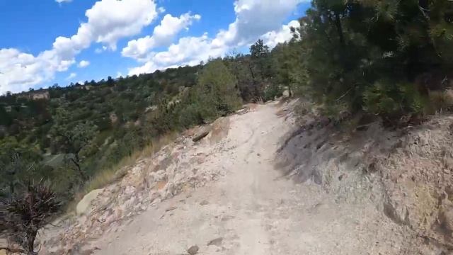 Trail Run - Pulpit Rock / Austin Bluffs Open Space | Colorado Springs, Colorado смотреть онлайн