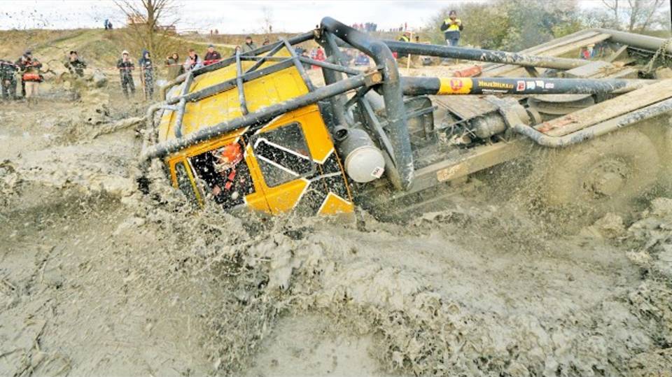 Большие грузовики Внедорожники 4x4 6x6 8x8 [В смотреть онлайн