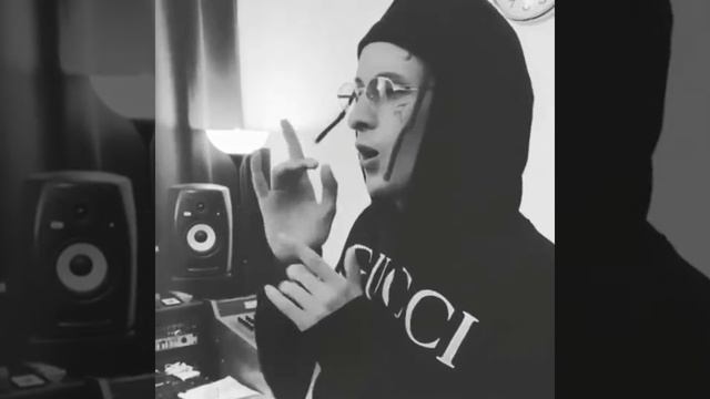 #TTBEATS #KIZARU #OnePiece
Kizaru - Money Long смотреть онлайн