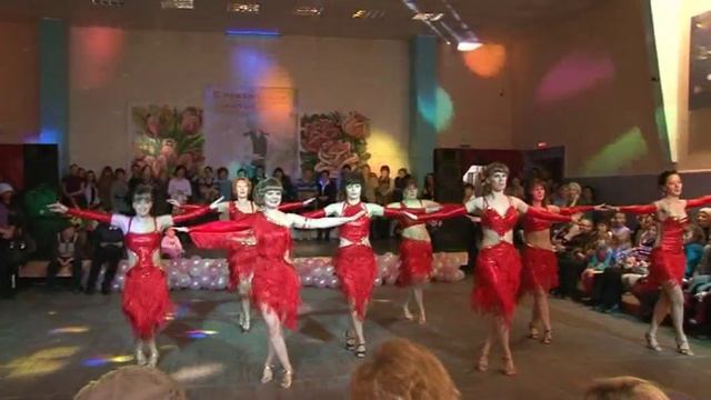 ДЛЯ МИЛЫХ ДАМ смотреть онлайн