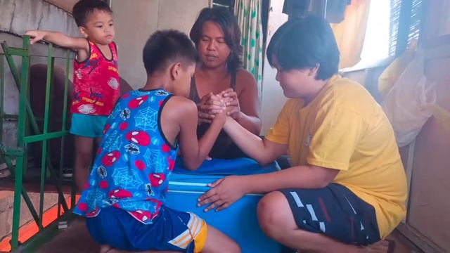 The Arm Wrestling Kids #aldrichlangsakalam