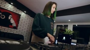 Miss Monique - MiMo Weekly Podcast #006