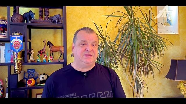 США и Украина： на одну руку смотреть онлайн