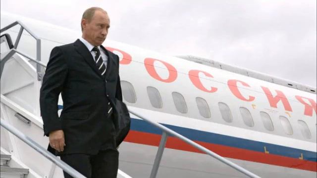 Путин служит России смотреть онлайн