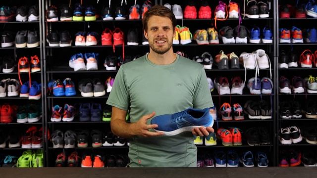 REVIEW: New Balance Vongo V5 is the 1080 V11 with stability, and it's awesome! смотреть онлайн