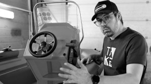 Переделка лодочного мотора 9,9 под дистанцию! Оснащение и тюнинг лодки из пнд риб Торнадо 430!