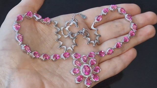 Серебряное колье с розовыми топазами смотреть онлайн