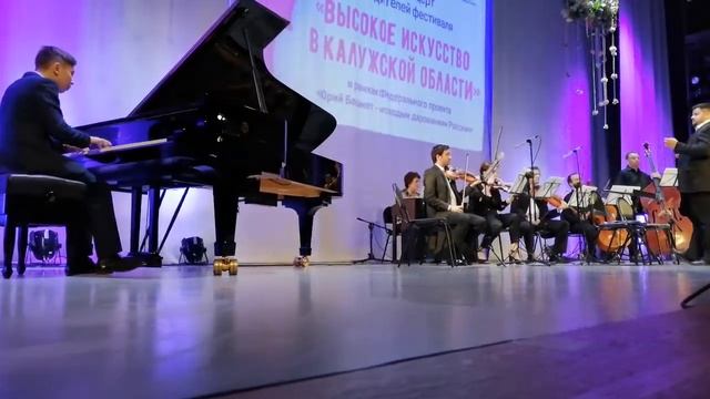 Александр Алмосов. Гайдн. Концерт для фортепиано с оркестром ре мажор (3-я часть) смотреть онлайн
