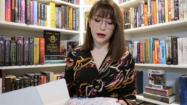 A SPOOKY OCTOBER BOOK HAUL and UNBOXING (Reel Bookish) | Paiging Through смотреть онлайн