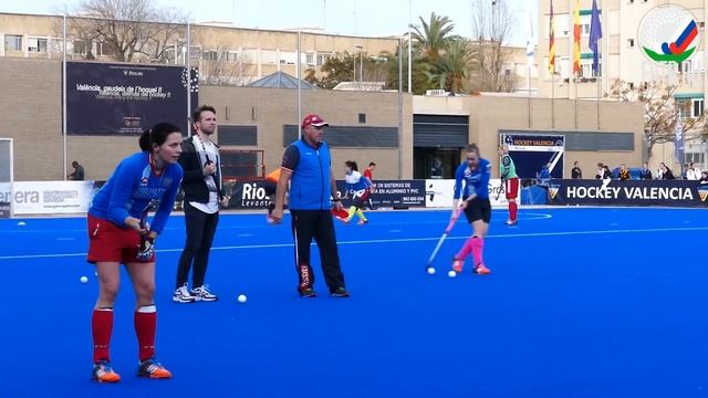 Игроки женской сборной России об иностранном тренере смотреть онлайн