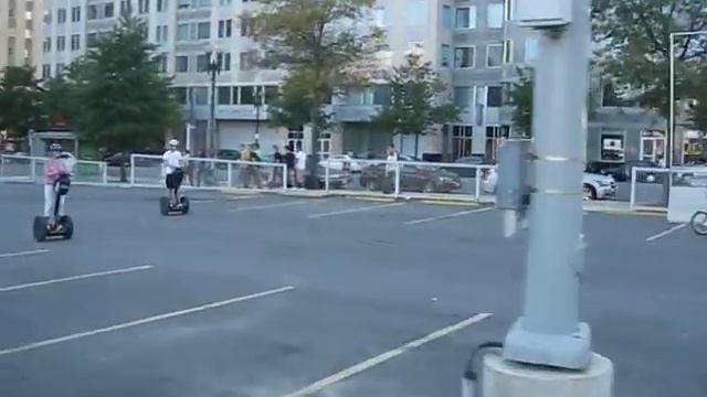 Rolling Washington DC in a Segway [5/5]: Parking fun! смотреть онлайн
