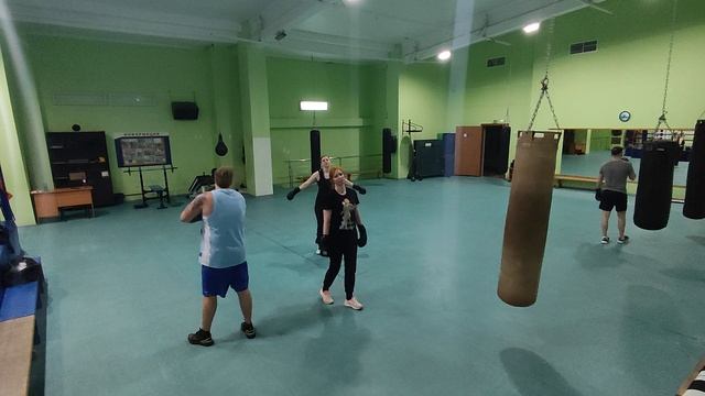 Тренировка 8.04.2025 (серийная работа на снарядах) смотреть онлайн