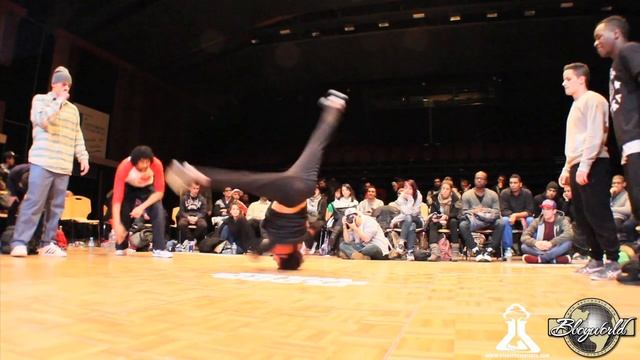 Fresh Tempo vs Lh Zoo // .BBoy World // BREAKING 3on3 | FLOOR WARS FRANCE 2013 смотреть онлайн