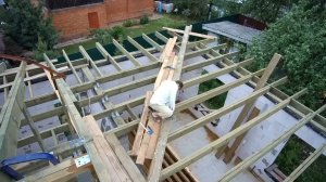 Изготовление и монтаж диагонального стропила 9,5м  вальмовой крыши.Подробности на  t.me/westsur