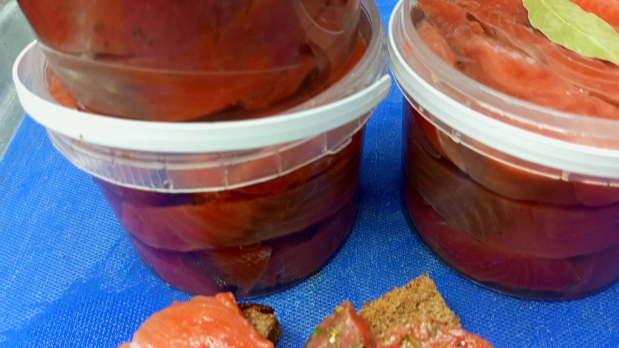 НЕРКА В МАСЛЕ,ПРЕСЕРВЫ смотреть онлайн