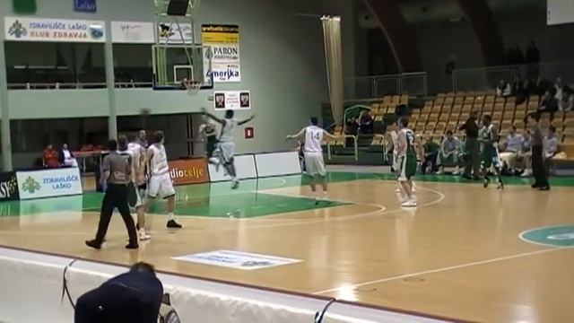 KK KRKA: KK ZLATOROG LASKO 11.2.2009 (2) смотреть онлайн