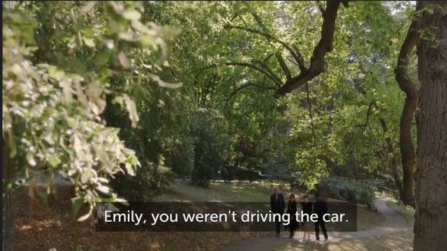 I should never have texted him смотреть онлайн