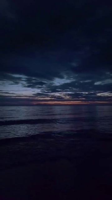 Прекрасный морской берег🌊. смотреть онлайн
