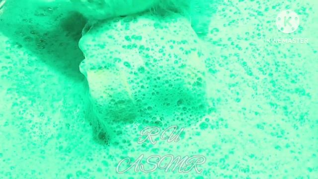 Green 🟢 very creamy paste ||•squeezing sponges ASMR || oddly satisfying #100 смотреть онлайн