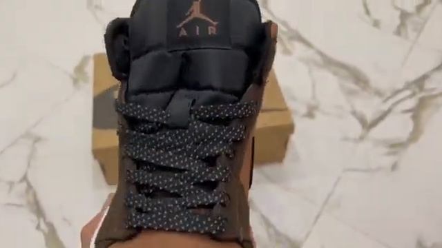 Jordan 1 Коричневые смотреть онлайн