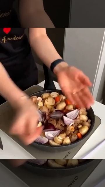 Нежное мясо с овощами. Рецепт в описании смотреть онлайн